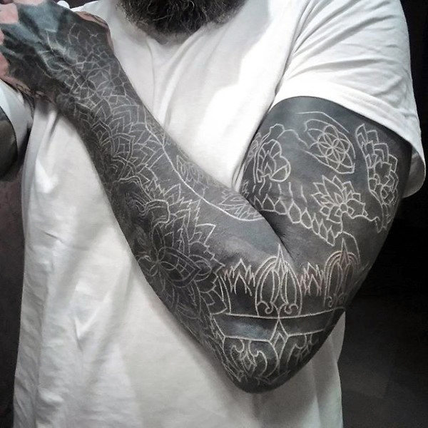 weisse farbe tattoo 81