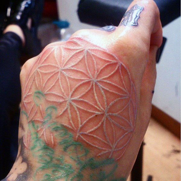 weisse farbe tattoo 83