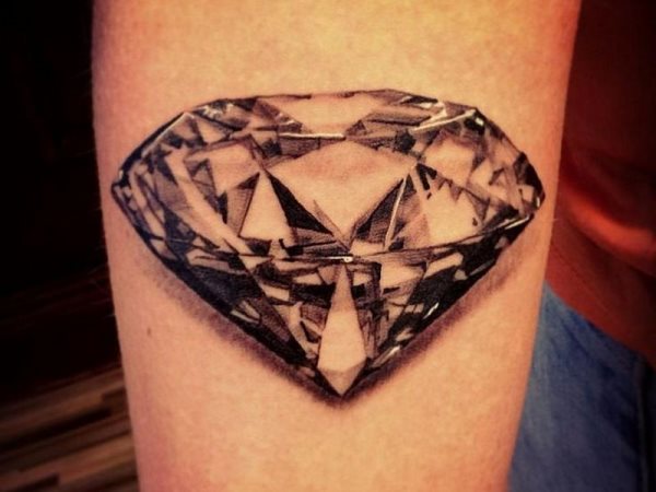 diamant tattoo 134
