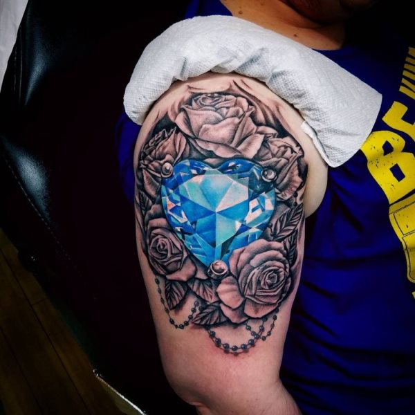 diamant tattoo 230