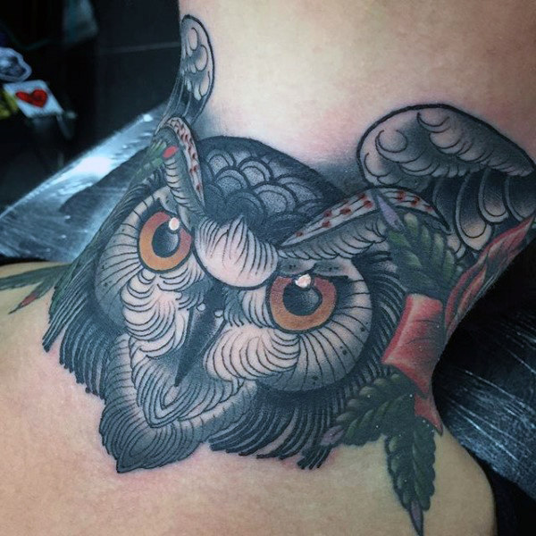 kehlen hals tattoo 08