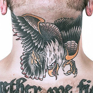 kehlen hals tattoo 122