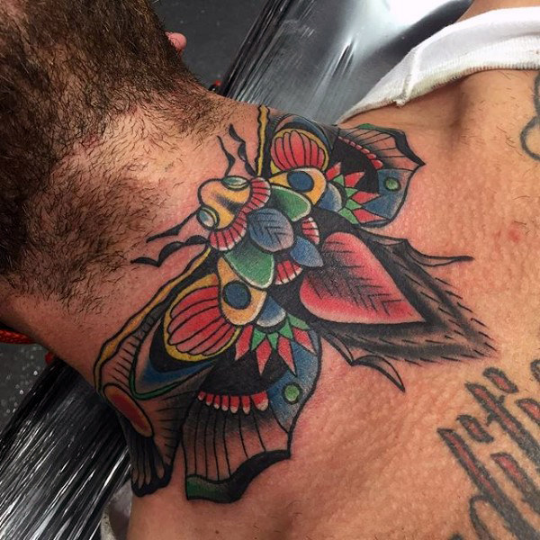 kehlen hals tattoo 44