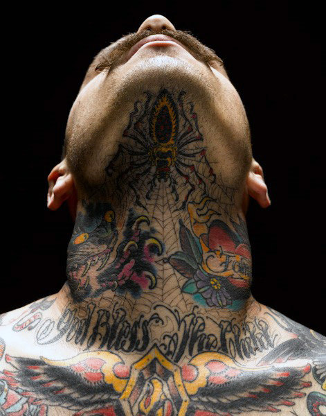 kehlen hals tattoo 46