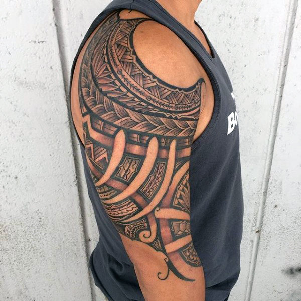 59 Hawaiianische Tattoos (mit Bedeutung)