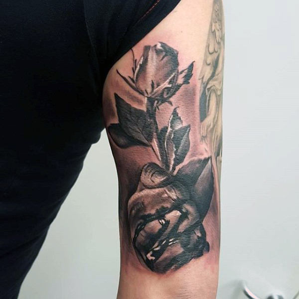 trizeps tattoo 06
