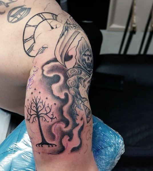 trizeps tattoo 40
