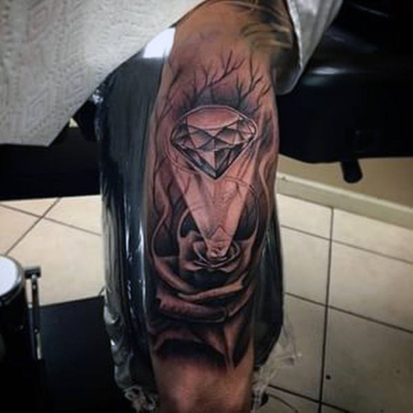 trizeps tattoo 42