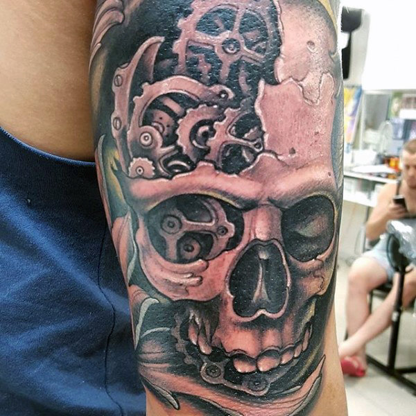 trizeps tattoo 72