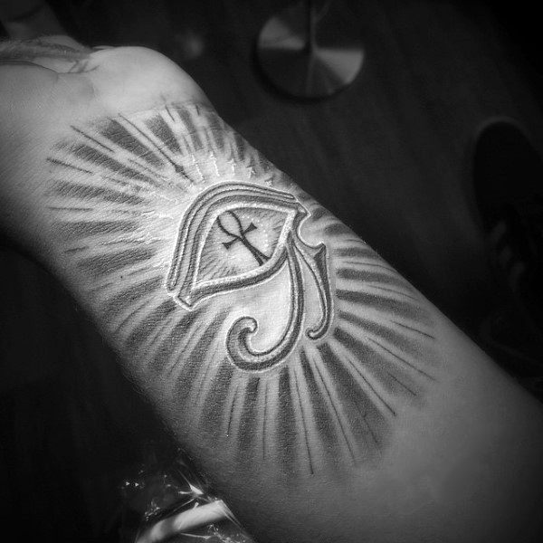 anj ankh kreuz tattoo 45