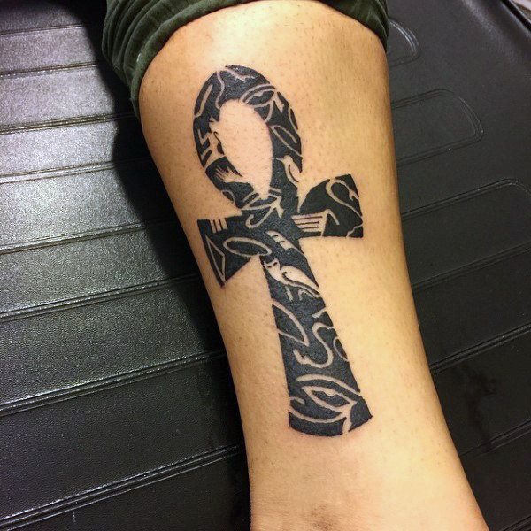 anj ankh kreuz tattoo 63