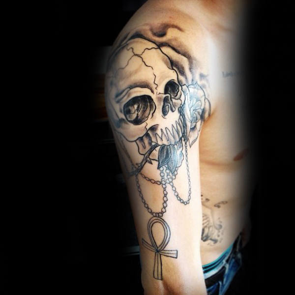 anj ankh kreuz tattoo 99