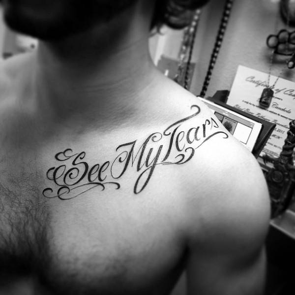 schlüsselbein tattoo 21