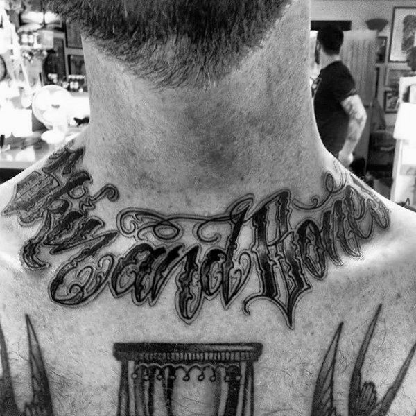 schlüsselbein tattoo 31