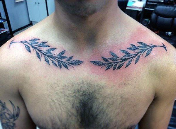 schlüsselbein tattoo 51