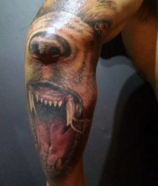 ellenbogen tattoo 01