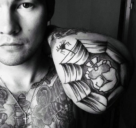 ellenbogen tattoo 09