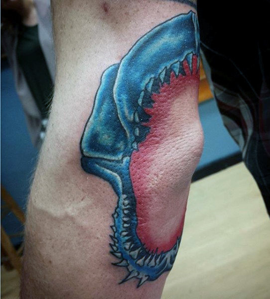 ellenbogen tattoo 117
