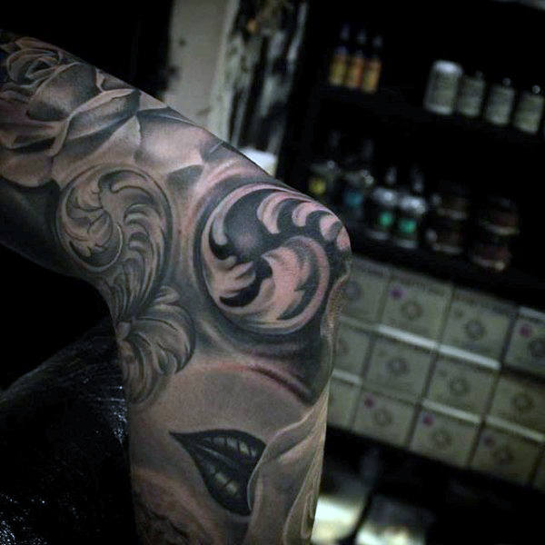 ellenbogen tattoo 129