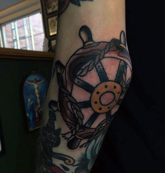 ellenbogen tattoo 151