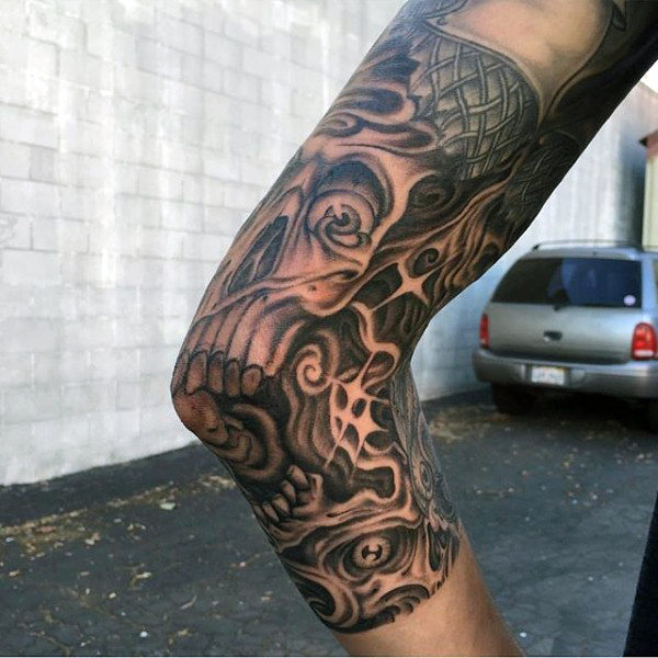 ellenbogen tattoo 161