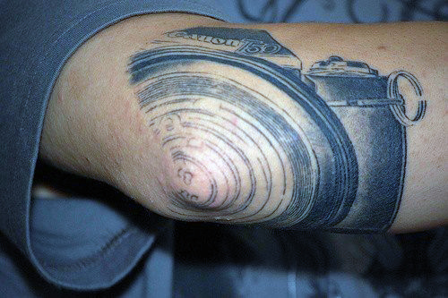 ellenbogen tattoo 23
