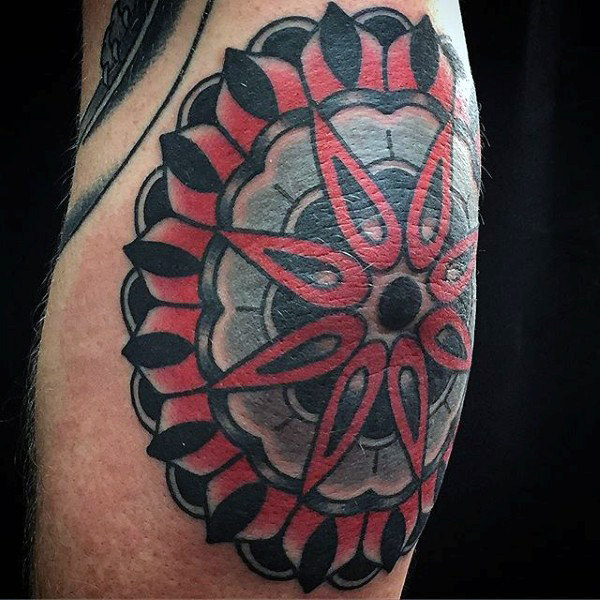 ellenbogen tattoo 49