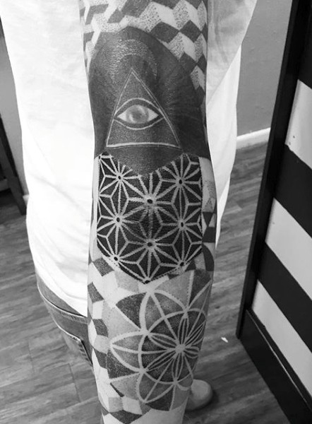 ellenbogen tattoo 95