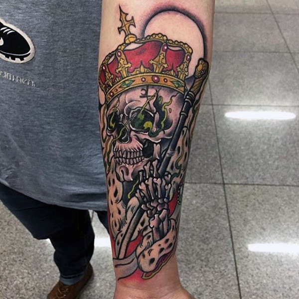 krone tattoo 103