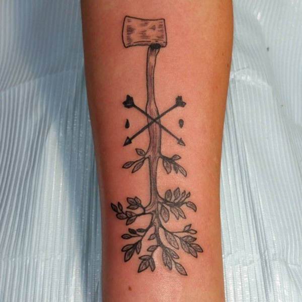 baum tattoo 883
