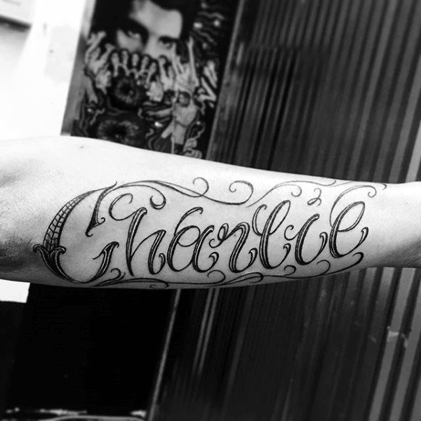 name tattoo 79