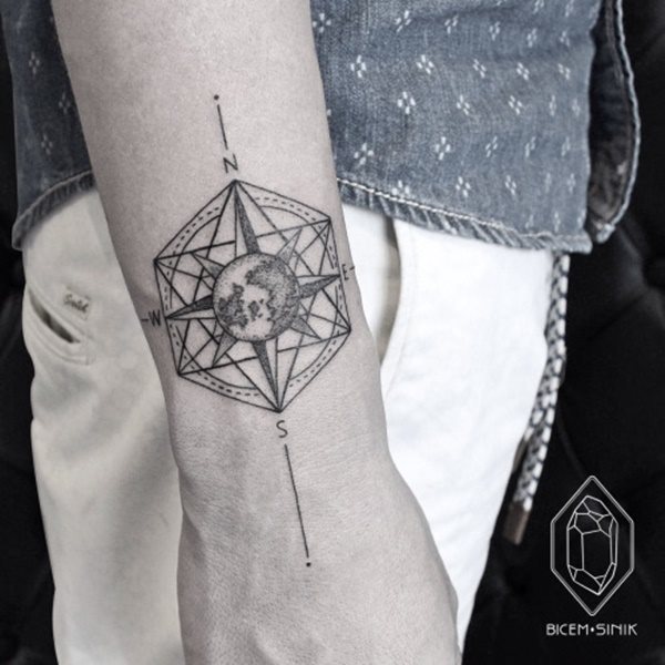 geometrische tattoo 588