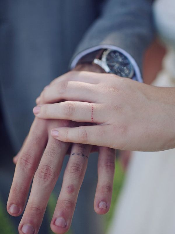 78 Ring-Tattoos (mit ihrer Bedeutung)