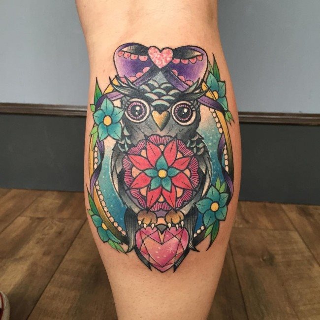 150 Tattoos auf der Wade