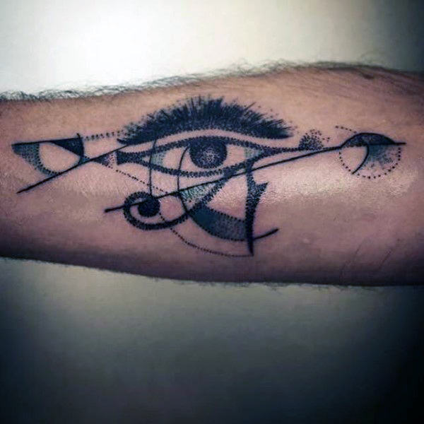 133 Auge des Ra (Horus) Tattoos (Mit Bedeutung)
