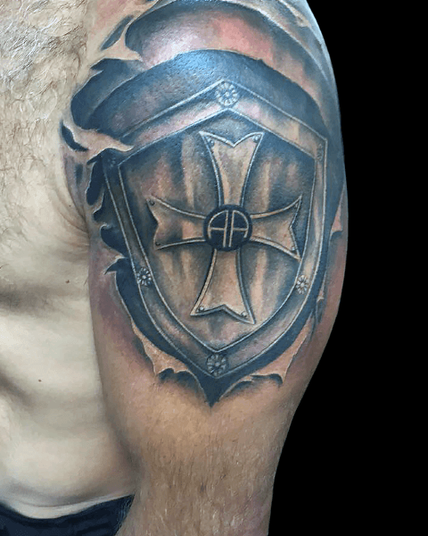 schild wappen tattoo 121