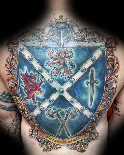 schild wappen tattoo 13