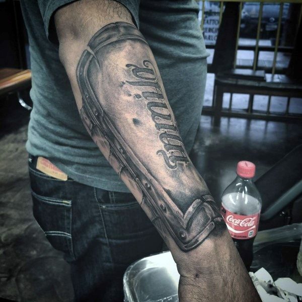 schild wappen tattoo 79