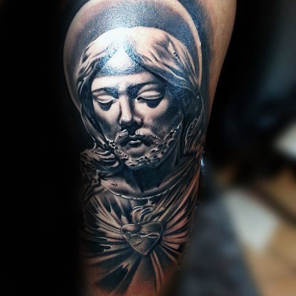 jesuschristus tattoo 100