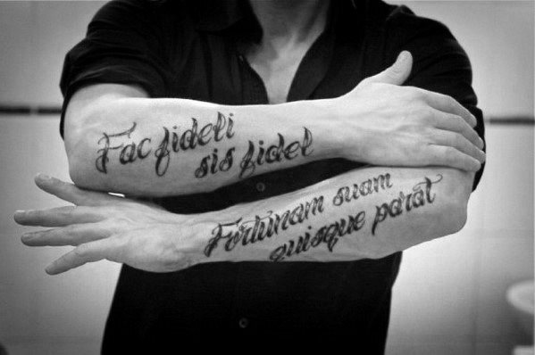 latein tattoo 100