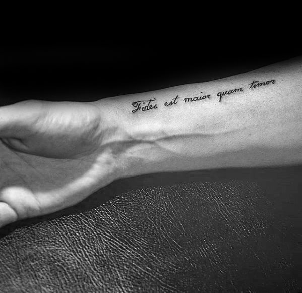 latein tattoo 122