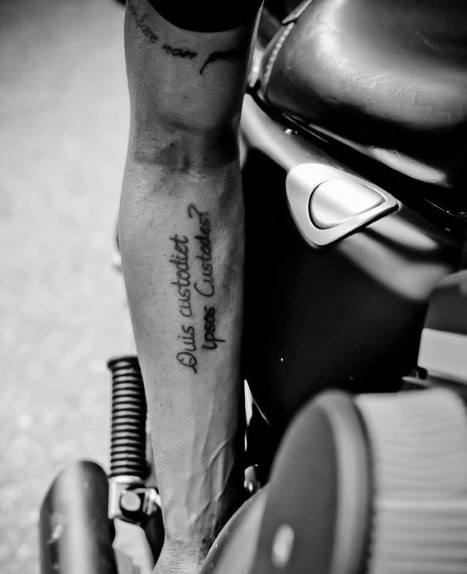 latein tattoo 64