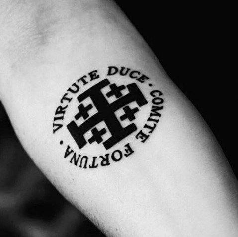 latein tattoo 82