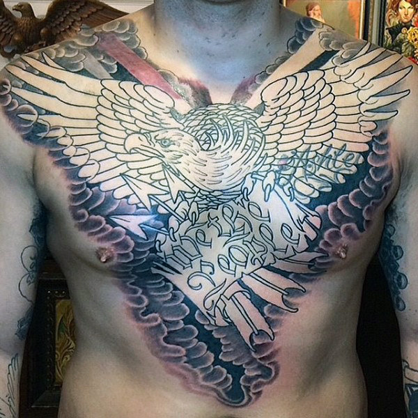 adler brust tattoo 37