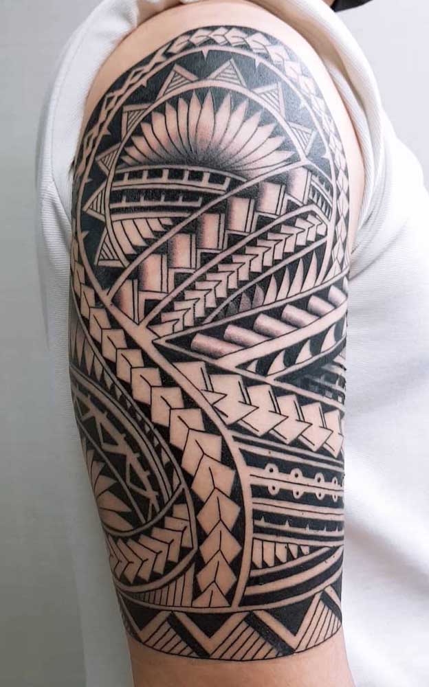 60 Tribal Tattoos (with their meanings)