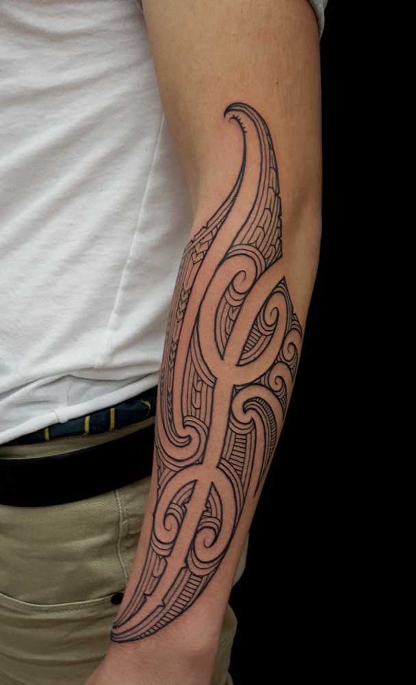 60 Tribal Tattoos (with their meanings)