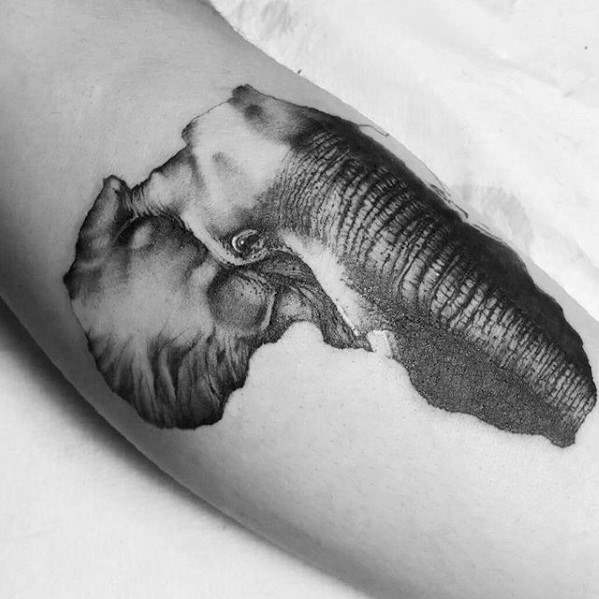 tatouage afrique 65