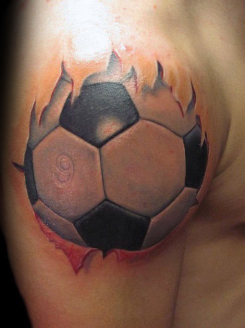 tatouage football 111
