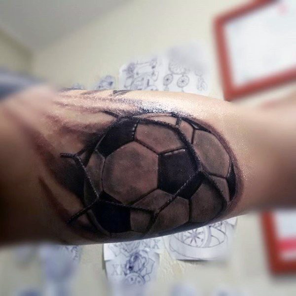 tatouage football 163