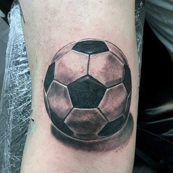 tatouage football 173